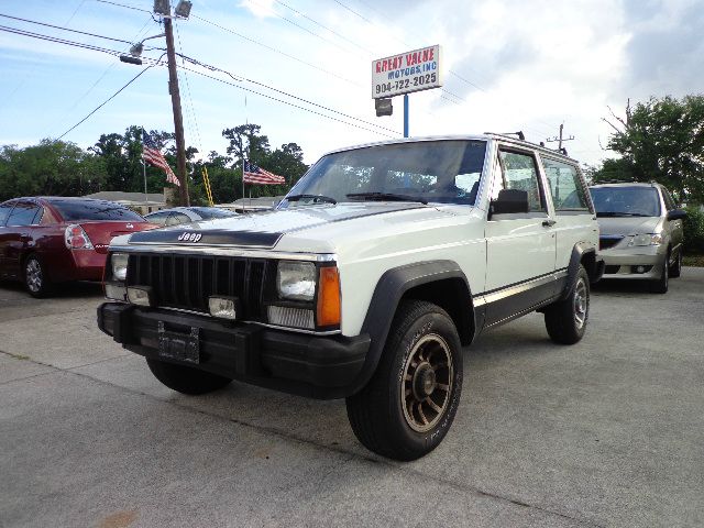 Jeep Cherokee 1985 photo 11