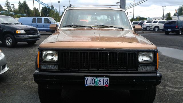 Jeep Cherokee 1988 photo 2