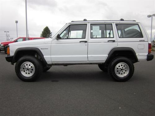 Jeep Cherokee 1992 photo 1