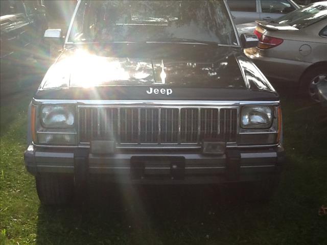 Jeep Cherokee 1992 photo 2