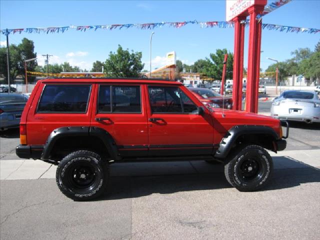 Jeep Cherokee 1994 photo 2