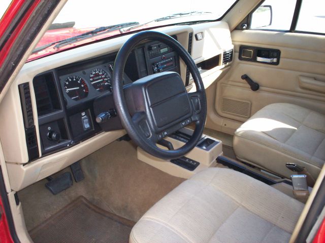 Jeep Cherokee 1995 photo 1