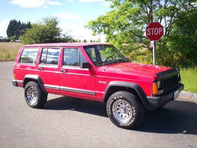 Jeep Cherokee 1995 photo 2