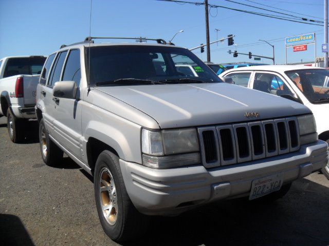 Jeep Cherokee 1996 photo 3