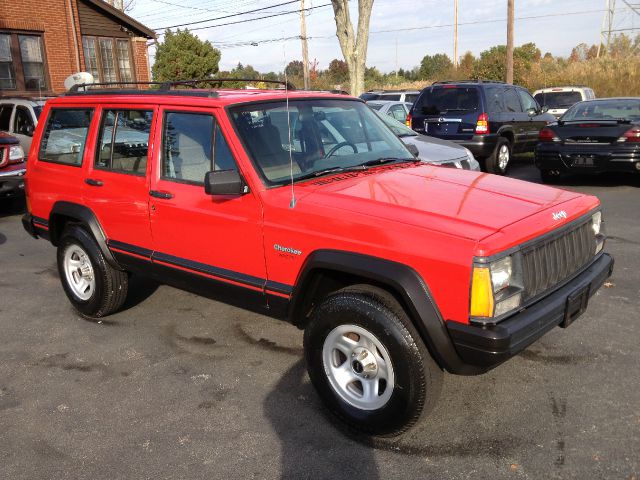 Jeep Cherokee 1996 photo 1
