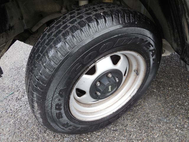 Jeep Cherokee 1996 photo 1