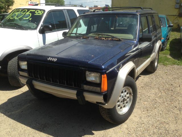 Jeep Cherokee 1996 photo 1