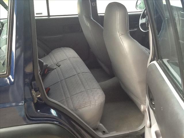 Jeep Cherokee 1997 photo 4