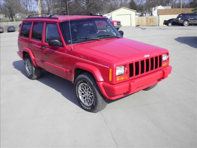 Jeep Cherokee 1997 photo 2