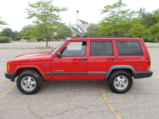 Jeep Cherokee 1997 photo 4