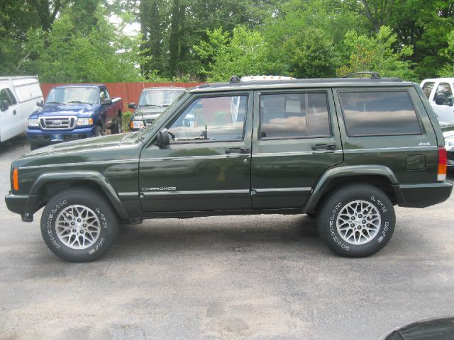 Jeep Cherokee 1997 photo 2