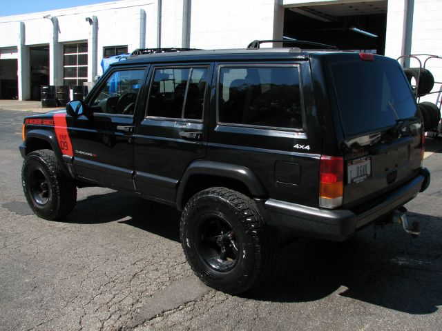 Jeep Cherokee 1997 photo 3