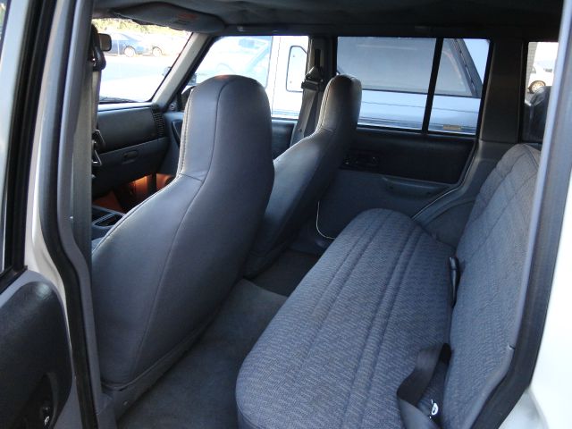 Jeep Cherokee 1998 photo 2