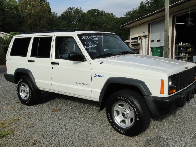 Jeep Cherokee 1998 photo 4