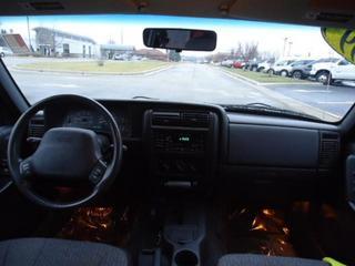 Jeep Cherokee 1999 photo 3