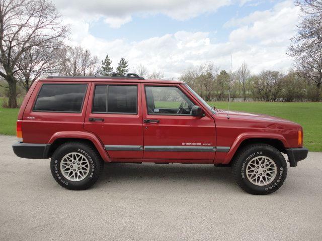 Jeep Cherokee 1999 photo 4