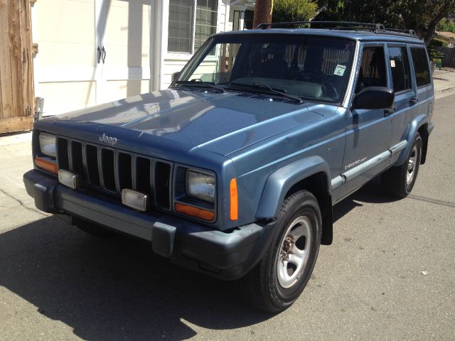Jeep Cherokee 1999 photo 3