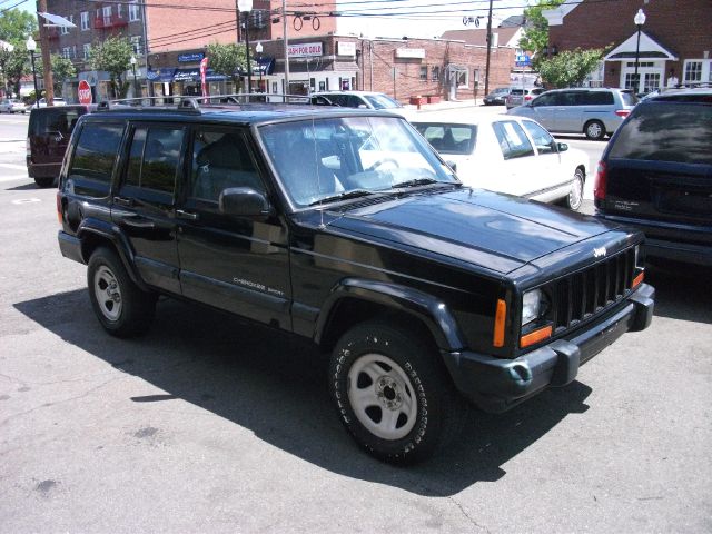 Jeep Cherokee 1999 photo 1