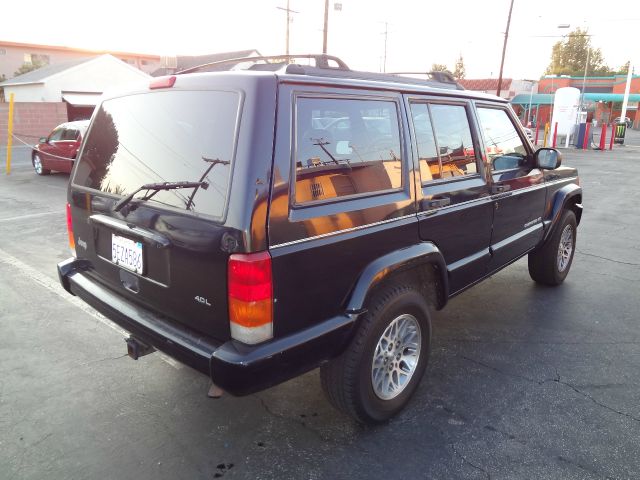 Jeep Cherokee 1999 photo 1