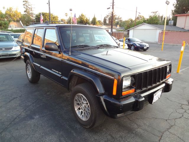 Jeep Cherokee 1999 photo 2