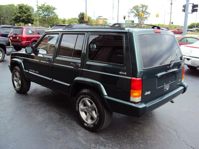 Jeep Cherokee 1999 photo 2