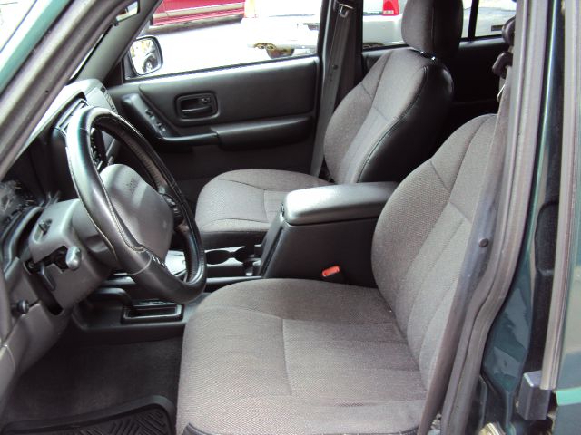 Jeep Cherokee 1999 photo 4