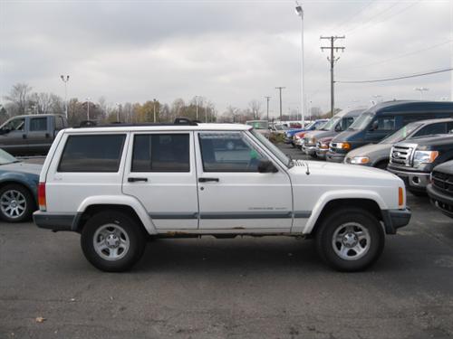 Jeep Cherokee 1999 photo 4