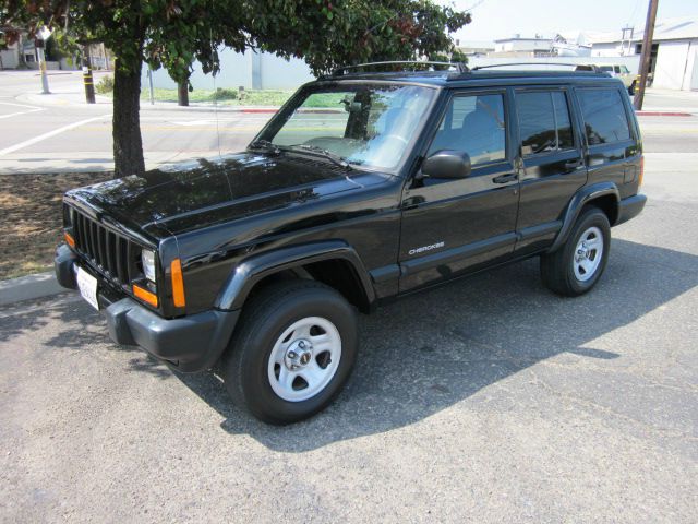 Jeep Cherokee 1999 photo 3