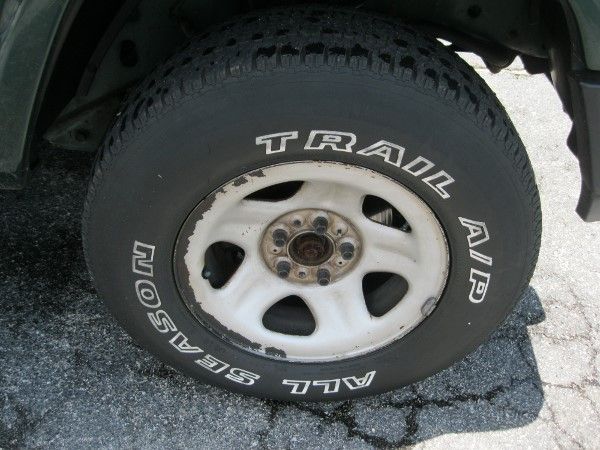 Jeep Cherokee 1999 photo 10