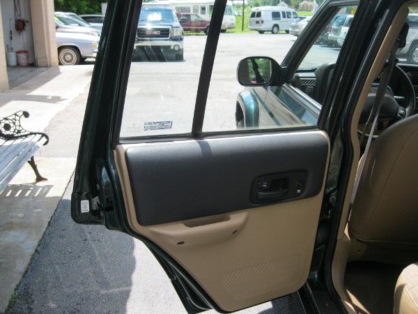 Jeep Cherokee 1999 photo 13