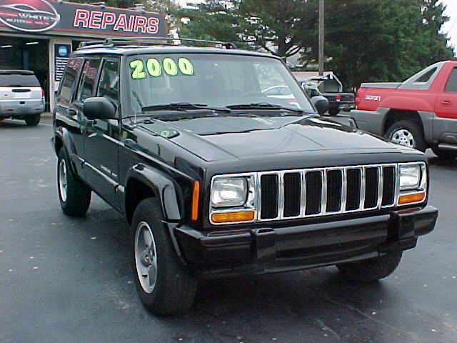 Jeep Cherokee 2000 photo 3