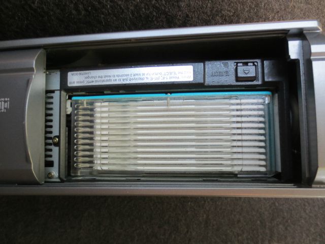 Jeep Cherokee 2000 photo 56