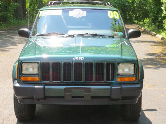 Jeep Cherokee 2000 photo 73