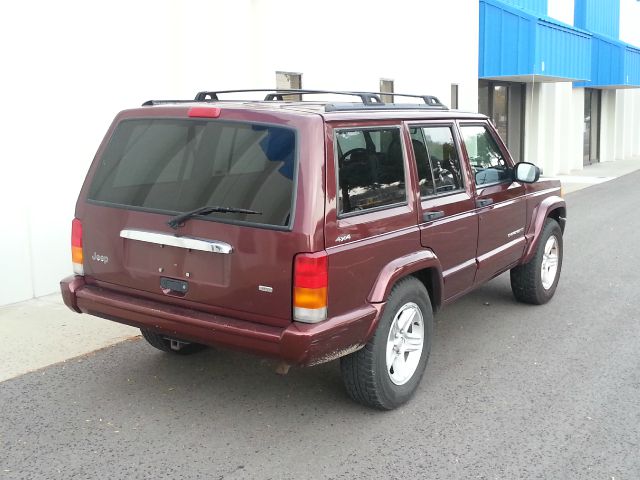Jeep Cherokee 2000 photo 1