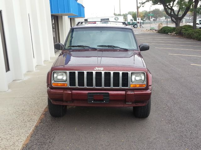 Jeep Cherokee 2000 photo 4