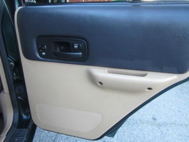 Jeep Cherokee 2000 photo 1