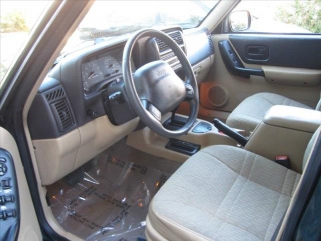 Jeep Cherokee 2000 photo 6
