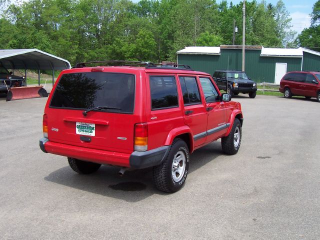 Jeep Cherokee 2000 photo 3