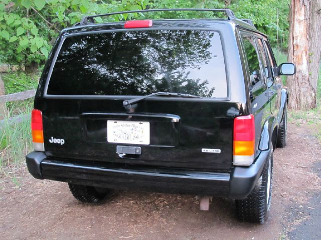 Jeep Cherokee 2000 photo 13