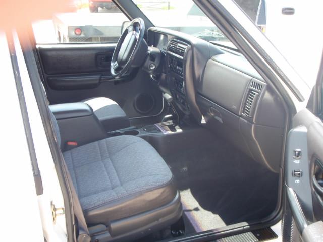 Jeep Cherokee Unknown SUV