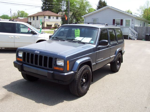 Jeep Cherokee 2001 photo 3