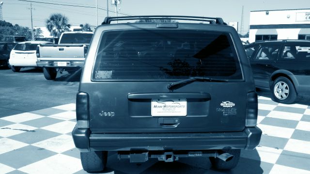 Jeep Cherokee 2001 photo 4