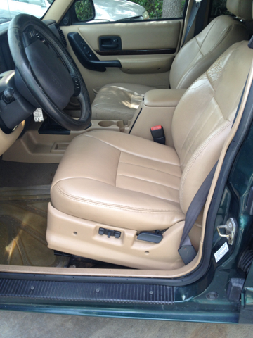 Jeep Cherokee 2001 photo 1