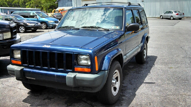 Jeep Cherokee 2001 photo 2