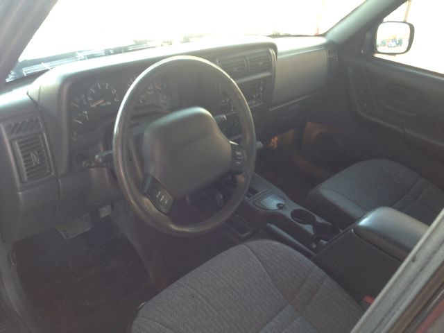 Jeep Cherokee 2001 photo 3
