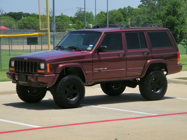 Jeep Cherokee 2001 photo 3