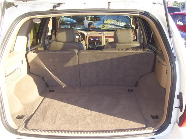 Jeep Cherokee 2004 photo 5