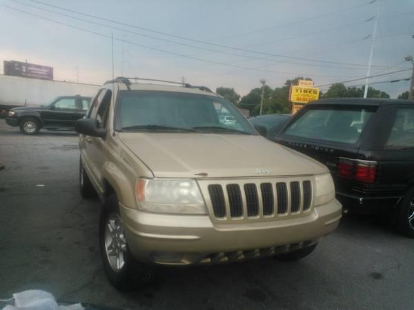 Jeep Cherokee 2004 photo 2