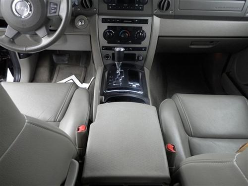 Jeep Commander 2006 photo 1