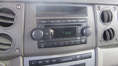 Jeep Commander 2006 photo 4